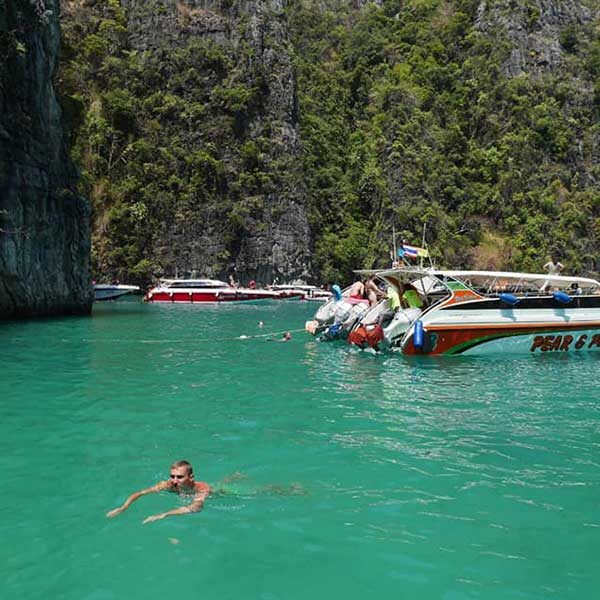 Phi-Phi-Island-Maya-Bay-Khai-Nok-Island-Speedboat-6