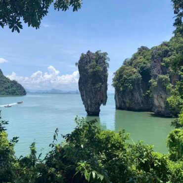 James Bond Island
