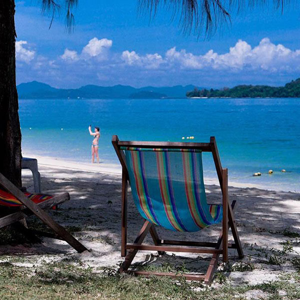 full-day-relax-private-naka-noi-island