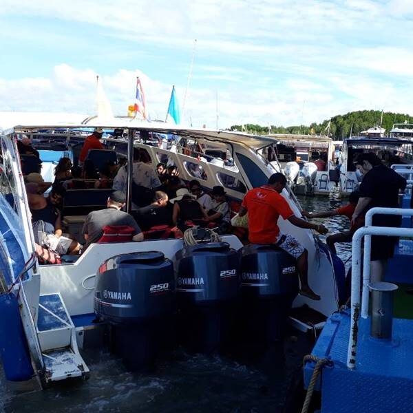 low-budget-full-day-trip-phi-phi-island-khai-nai-island-by-speedboat-4