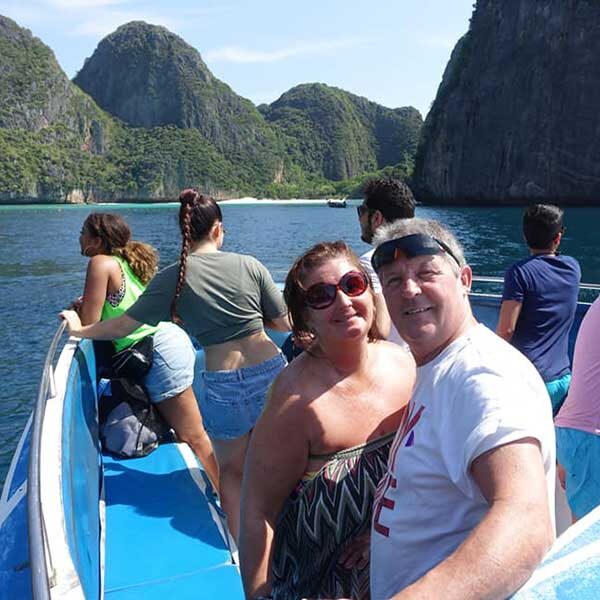 phuket-phi-phi-6-islands-hopper-deluxe-plus-gold-speedboat-3