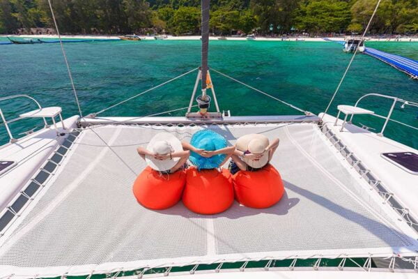 sailing-yacht-catamaran-rent-private-coral-island