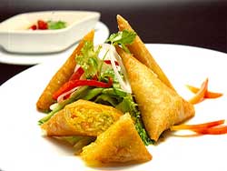 thai-cuisine-cooking-school-blue-elephant-samosa