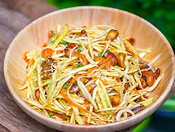 thai-cuisine-cooking-school-blue-elephant-spicy-green-mango-salad