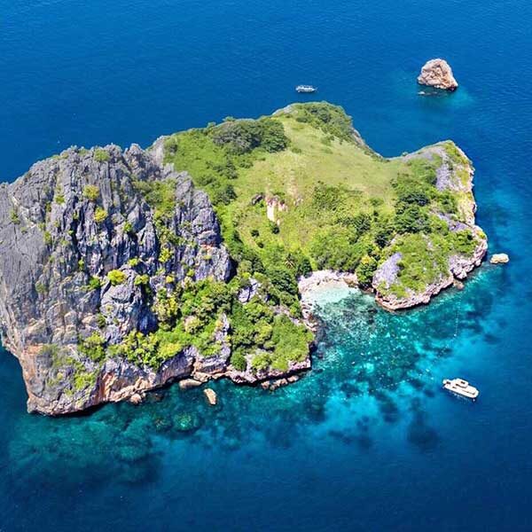 Phuket-Full-day-trip-Sunset-Cruise-Koh-Rok-Power-Catamaran-2