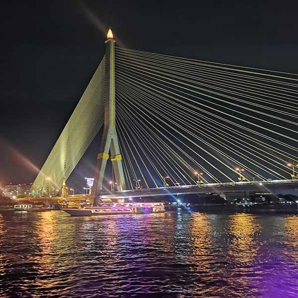 Sight-Seeing-Dinner-Cruise-Wonderful-Pearl-Bangkok