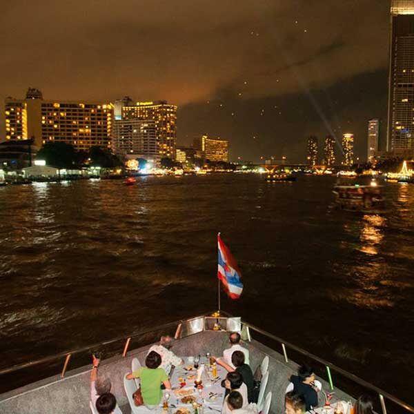 bangkok-show-dinner-cruise-white-orchid-6