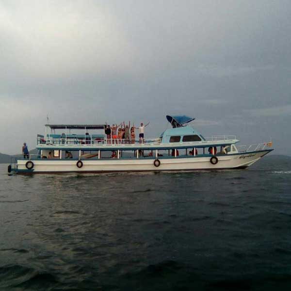 Krabi-Afternoon-Sunset-Tour-Hong-Island-by-big-boat-4