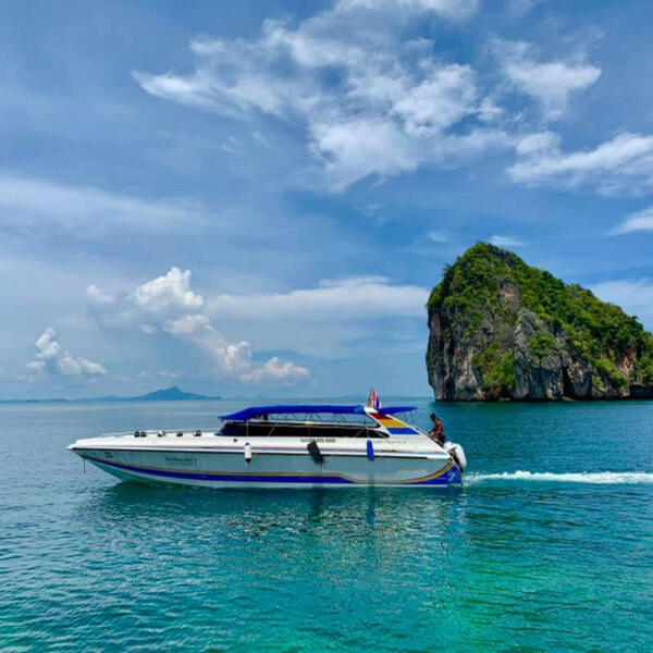 krabi-premium-speedboat-tours-phi-phi-islands