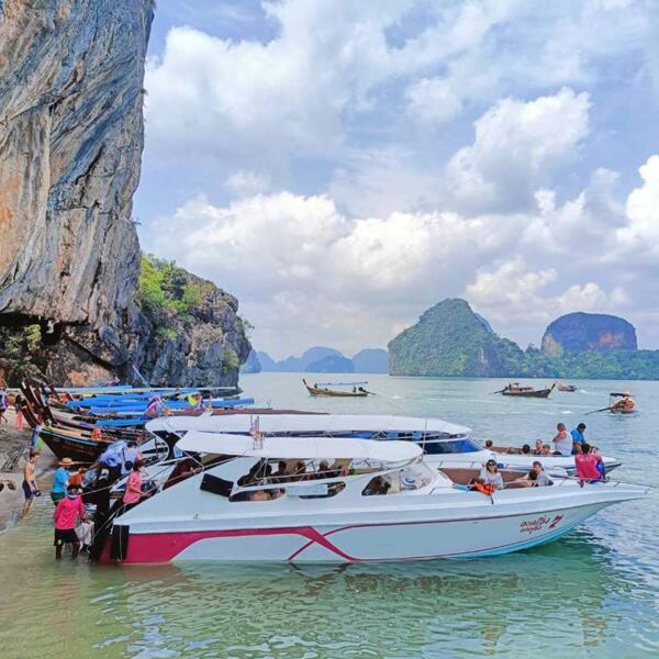 amazing-tours-phuket-james-bond-island-by-speedboat