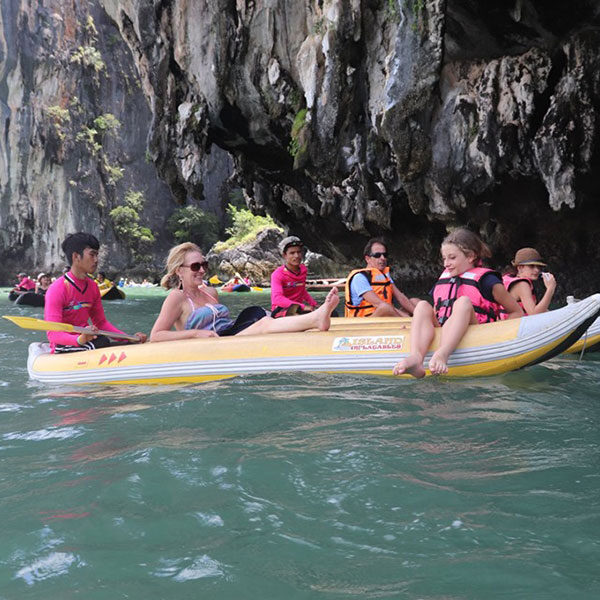 canoeing-phang-nga-bay-cave