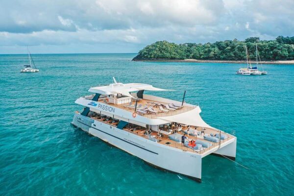 andaman-passion-luxury-yacht-two-floor-catamaran-phuket