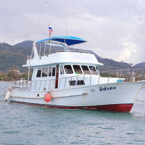 cheap-private-charters-finish-boat-phuket
