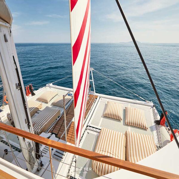 luxury-yacht-catamaran-lobster-yacht
