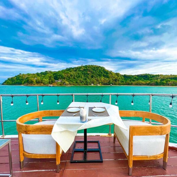 half-day-trip-sunset-dinner-cruise-by-pink-boat-phuket