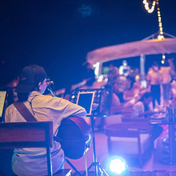 sea-angel-cafe-and-restaurant-sunset-dinner-cruise