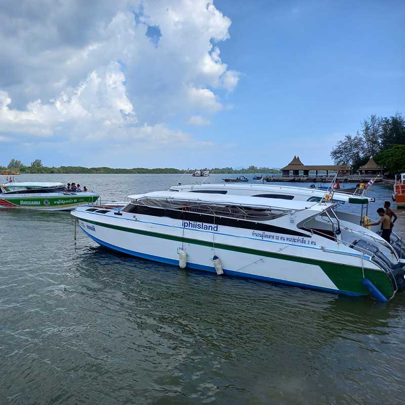 speedboat-transfer-krabi-river-marina-to-koh-phi-phi