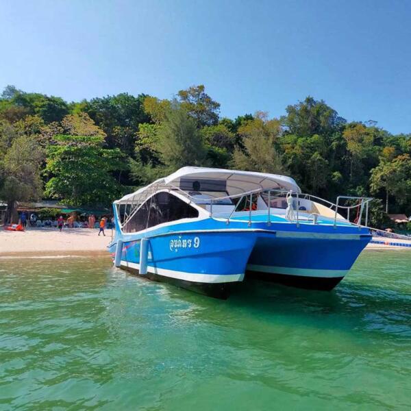Phang-Nga-Bay-James-Bond-Island-by-Speed-Power-Catamaran