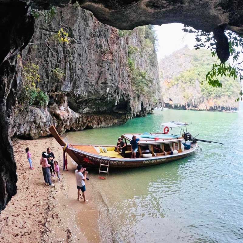 Charter-Luxury-Long-Tail-Boat-Phuket-Yamoo-Pier Charter-Luxury-Long-Tail-Boat-Phuket-Yamoo-Pier