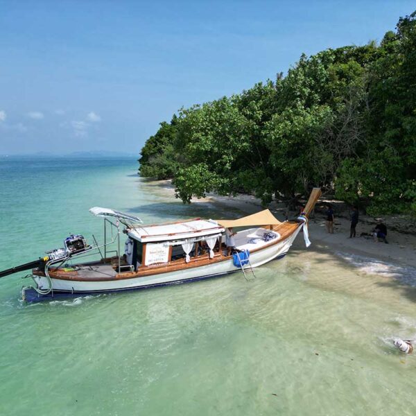 Chalong-Pier-Phuket-Rentals-Luxury-Longtail-Boat